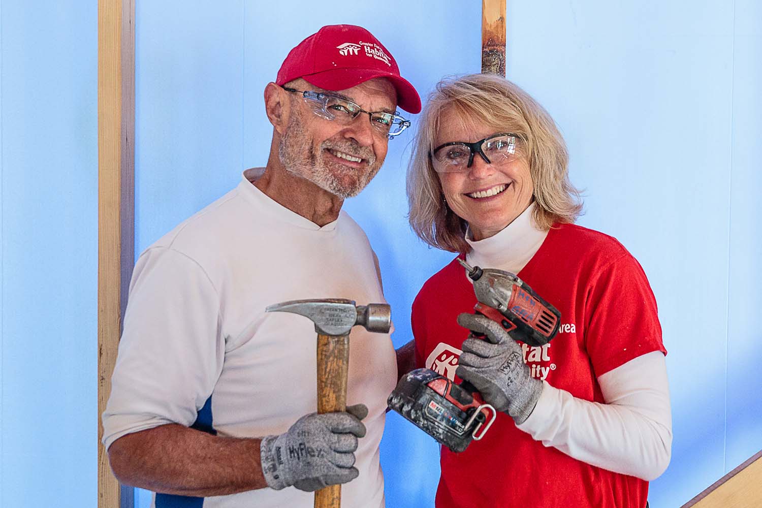 Nobles posing with hand tools